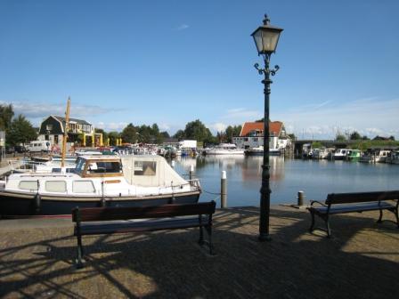 De Binnenkolk na de brug van W.S.V. Broekerhaven